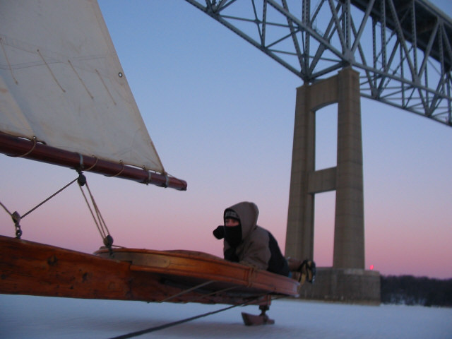 Sarah and HOUND under the Rhinecliff Bridge